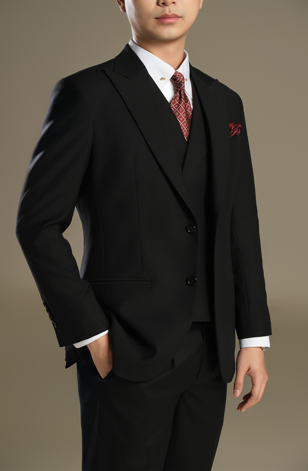 Look1 Black 3 pieces suit